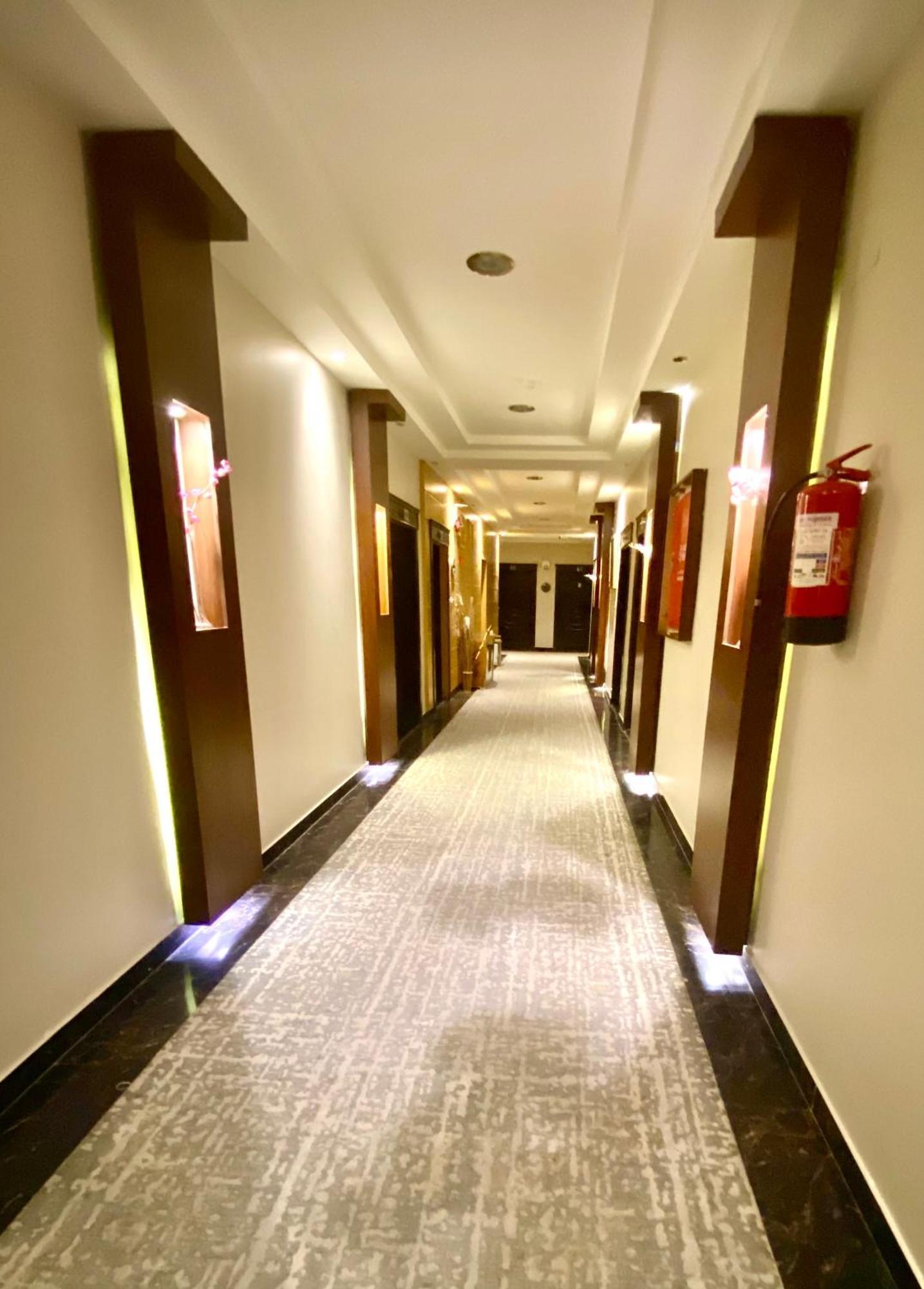 Al Joon Hotel Riadh Exterior foto