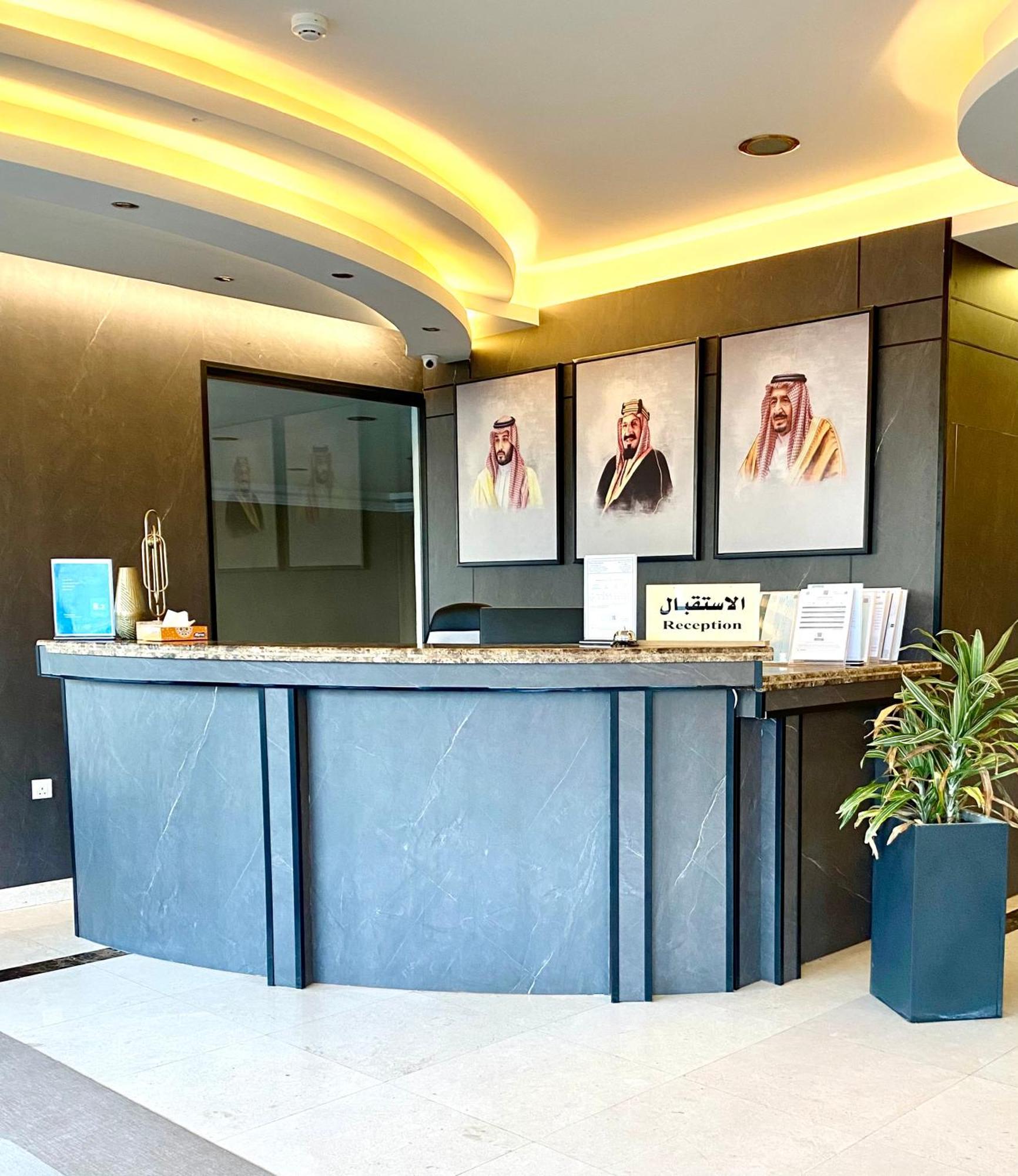 Al Joon Hotel Riadh Exterior foto